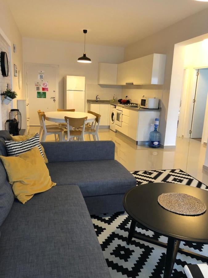 Spartacus Pool Apartments In Caesar Resort & Spa Trikomo Bagian luar foto