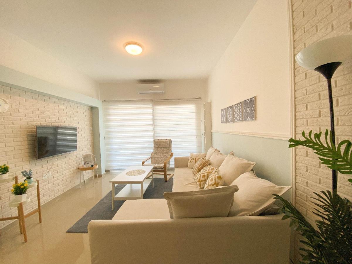 Spartacus Pool Apartments In Caesar Resort & Spa Trikomo Bagian luar foto