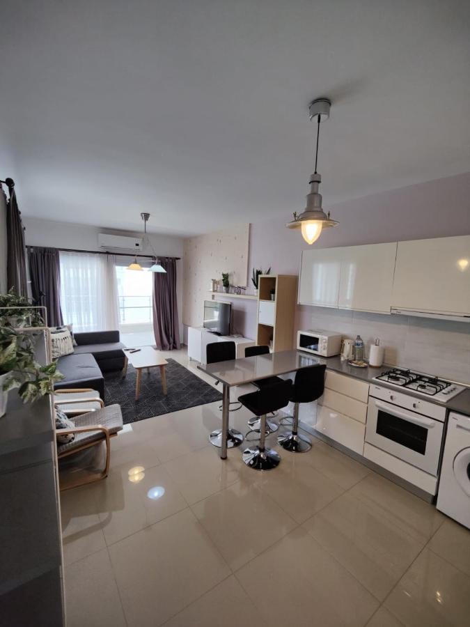 Spartacus Pool Apartments In Caesar Resort & Spa Trikomo Bagian luar foto